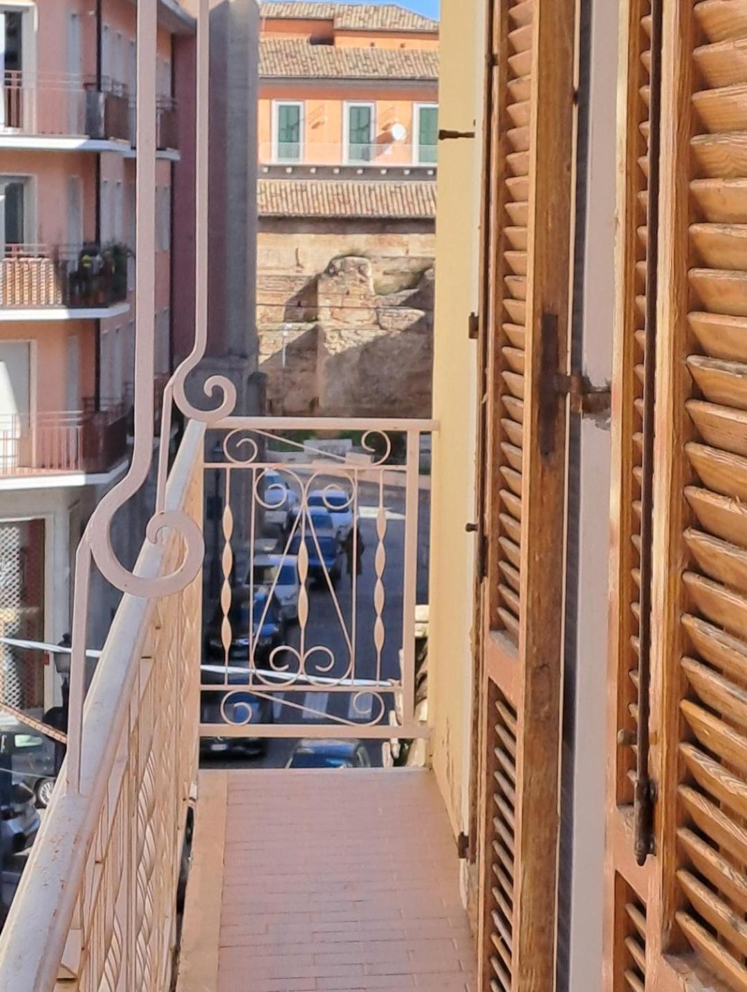 Domus Teate - Chieti Lägenhet Exteriör bild